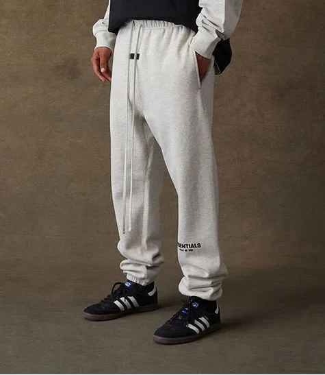 Fear of God Essentials Sweatpants “Light Oatmeal”